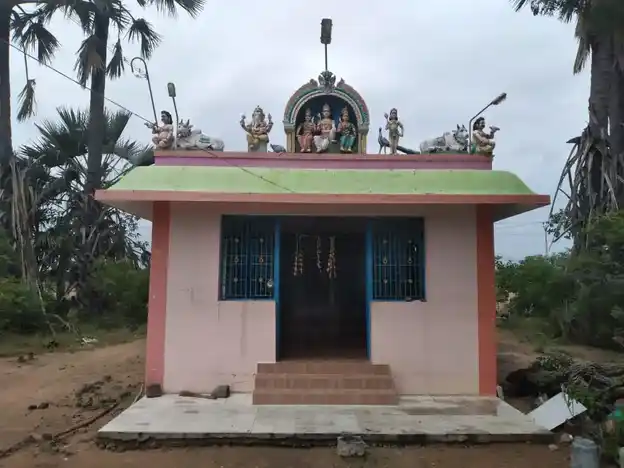 Arulmigu Iyyanar Temple, Rajendrapuram - 614624 அருள்மிகு அய்யனார் திருக்கோயில், இராஜேந்திரபுரம், அறந்தாங்கி வட்டம் - 614624, Pudukkottai - Ancient Temple Architecture and History Image 3