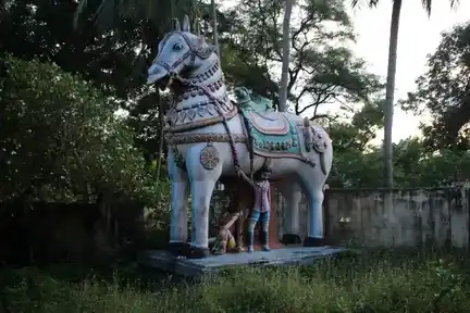 Arulmigu Iyyanar Temple, Senbagakollai - 612605 அருள்மிகு அய்யனார் திருக்கோயில், Senbagakollai - 612605, Thanjavur - Ancient Temple Architecture and History Image 4