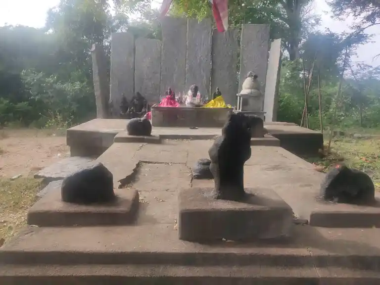 Arulmigu Iyyanar Temple, Sengganakollai - 605751 அருள்மிகு அய்யனார் திருக்கோயில்,  - 605751, Kallakurichi - Ancient Temple Architecture and History Image 2