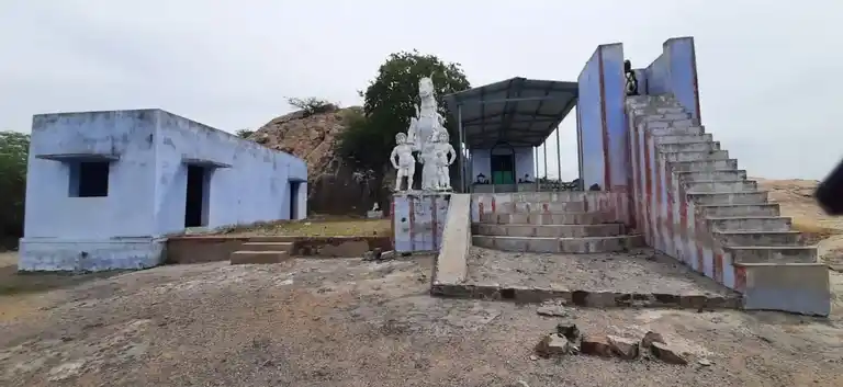 Arulmigu Iyyanar Temple, Sinthalakarai - 628902