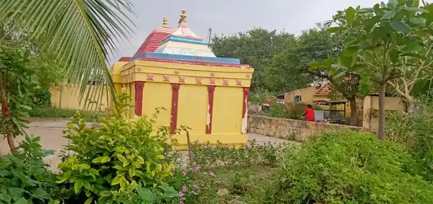 Arulmigu Iyyanar Temple, Siruvaththur - 606201 அருள்மிகு அய்யனார் திருக்கோயில், Siruvaththur - 606201, Kallakurichi - Ancient Temple Architecture and History Image 4