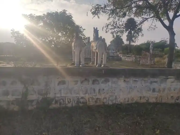 Arulmigu Iyyanar Temple, T.Konalavaadi, T.Konalavaadi - 605803