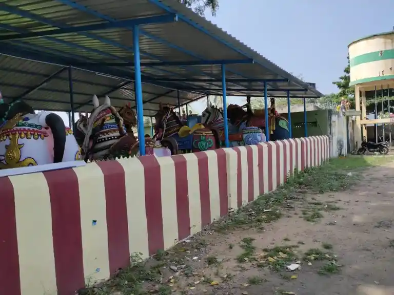 Arulmigu Iyyanar Temple, Valaiyaampattu - 607203 அருள்மிகு அய்யனார் திருக்கோயில், Valaiyaampattu - 607203, Viluppuram - Ancient Temple Architecture and History Image 7