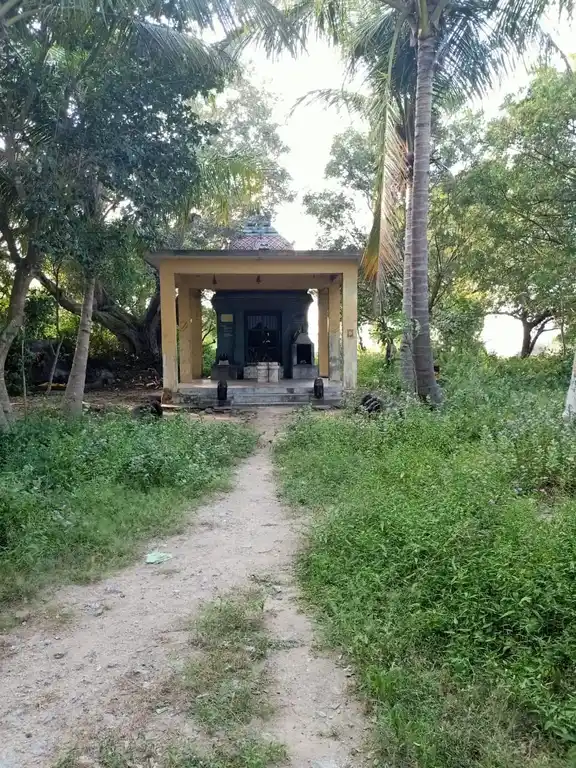 Arulmigu Iyyanar Temple, Veerapandi - 605758 அருள்மிகு அய்யனார் திருக்கோயில், Veerapandi - 605758, Viluppuram - Ancient Temple Architecture and History Image 7