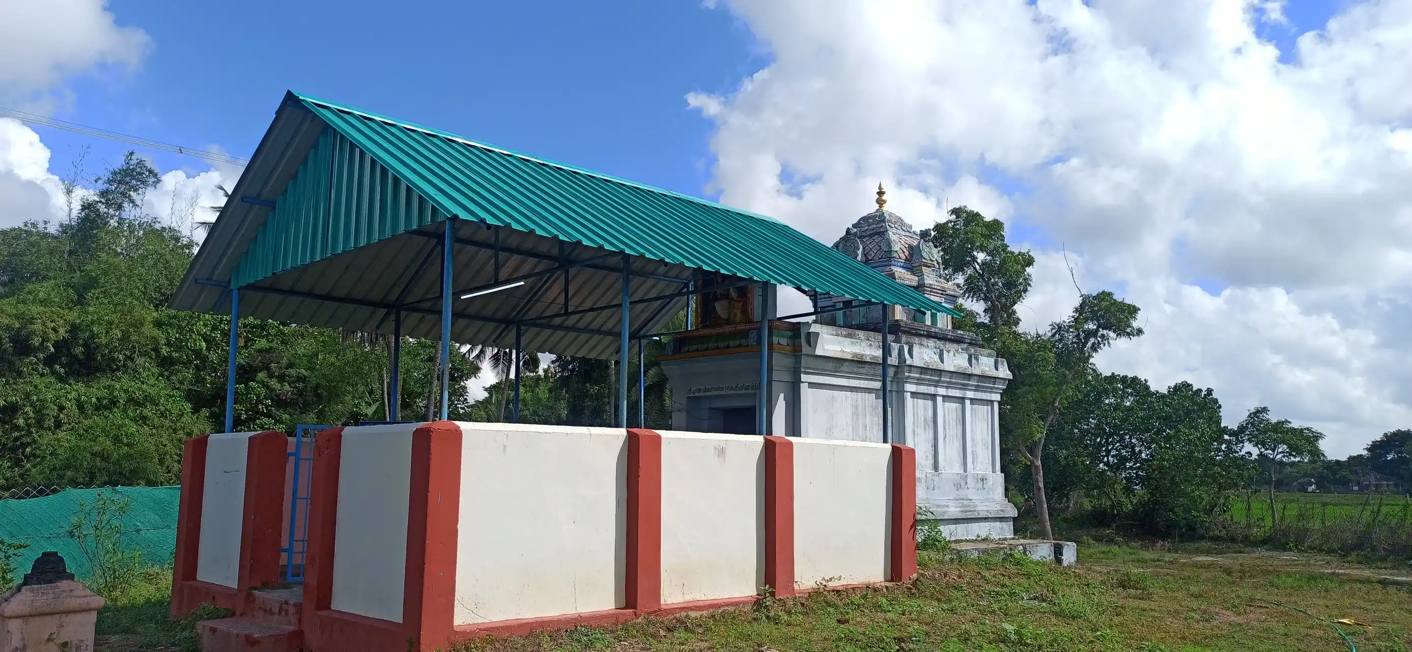 Arulmigu Iyyanar Temple, Veppathaankudi - 610202 அருள்மிகு அய்யனார் திருக்கோயில், Veppathaankudi - 610202, Thiruvarur - Ancient Temple Architecture and History Image 2