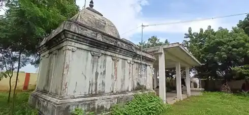 Arulmigu Iyyanar Temple, Vilamal 11-1 - 610004 அருள்மிகு அய்யனார் திருக்கோயில், Vilamal 11-1, Vilamal 11-1 - 610004, Thiruvarur - Ancient Temple Architecture and History Image 5