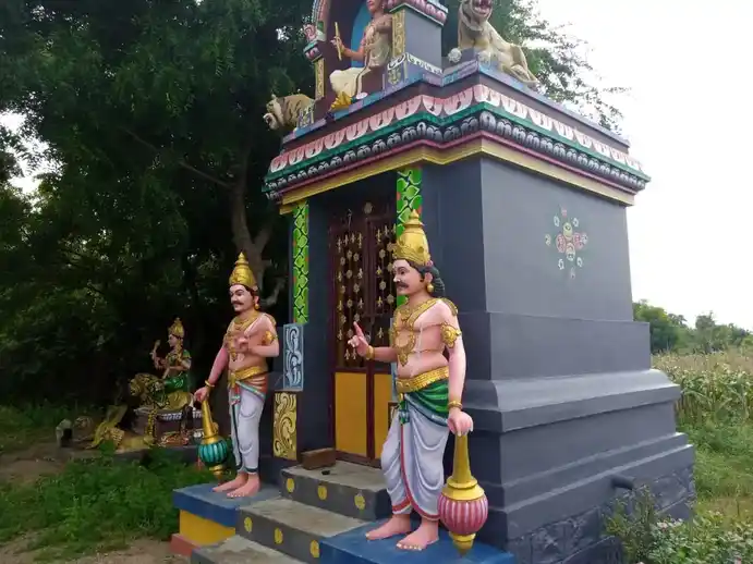 Arulmigu Iyyanar Temple, Vinaitheerthapuram - 606201 அருள்மிகு அய்யனார் திருக்கோயில், Vinaitheerthapuram - 606201, Kallakurichi - Ancient Temple Architecture and History Image 3