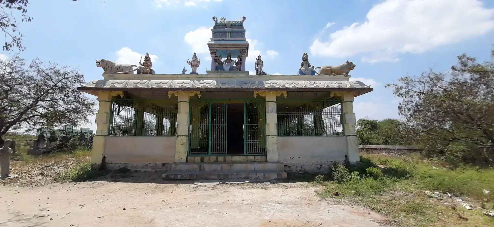 Arulmigu Iyyanarsamy Temple, A.Kumaramangalam - 606107 Temple