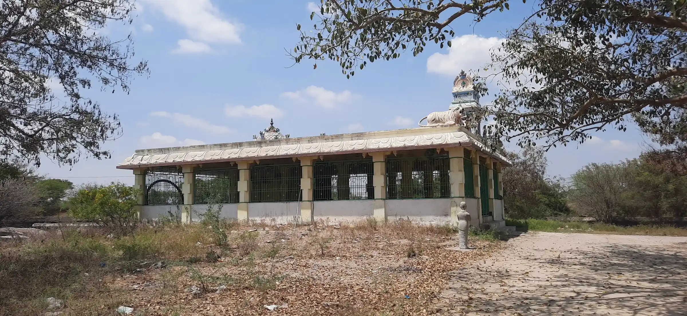 Arulmigu Iyyanarsamy Temple, A.Kumaramangalam - 606107 அருள்மிகு அய்யனார் சுவாமி திருக்கோயில், எ.குமாரமங்கலம் - 606107, Kallakurichi - Ancient Temple Architecture and History Image 2