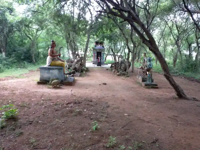 Arulmigu Iyyannar Temple, Chinnapandarangkuppam - 606003