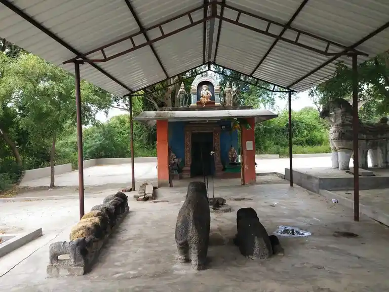 Arulmigu Iyyannar Temple, Karnatham - 606104 அருள்மிகு அய்யனார் திருக்கோயில்,  - 606104, Cuddalore - Ancient Temple Architecture and History Image 3