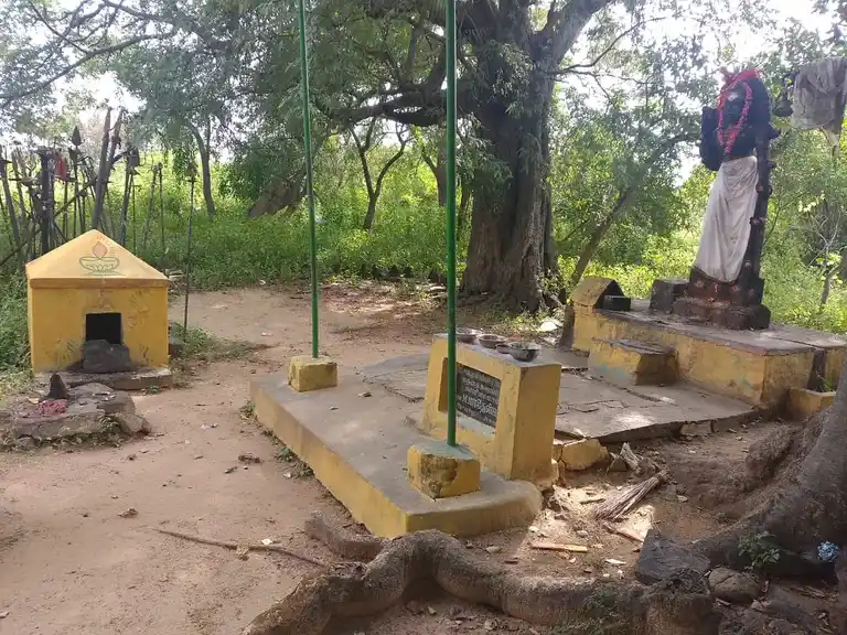 Arulmigu Jadamuniyappan Temple, Muthukappatty - 637405