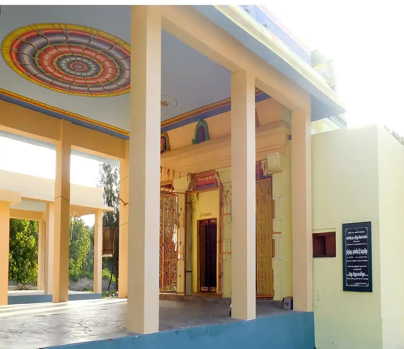 Arulmigu Jadayu Theertham Sivan Temple, Rameswaram - 623526 Arulmigu Jadayu Theertham Sivan Temple, Rameswaram - 623526, Ramanathapuram - Ancient Temple Architecture and History Image 2