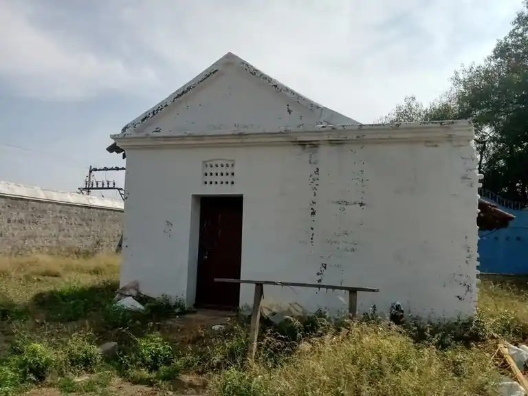 Arulmigu Jadu Mariamman Temple, Paruthipalli - 637503 அருள்மிகு ஜாடு மாரியம்மன் திருக்கோயில், Paruthipalli - 637503, Namakkal - Ancient Temple Architecture and History Image 3