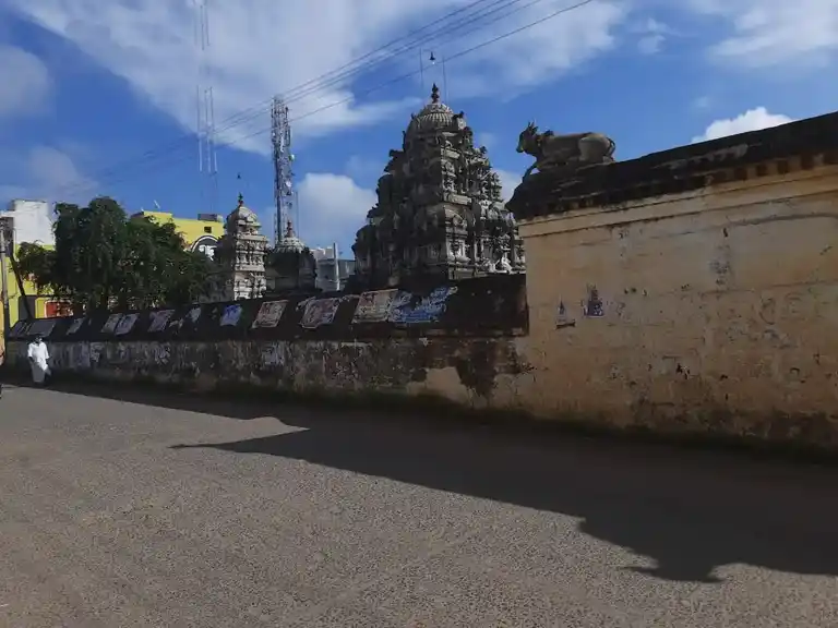 Arulmigu Jaganadheeswarar Temple, Valavanur - 605108 அருள்மிகு ஜெகன்னாதீஸ்வரர் திருக்கோயில், வளவனூர் - 605108, Viluppuram - Ancient Temple Architecture and History Image 4
