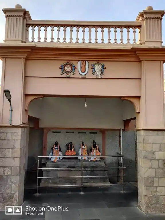 Arulmigu Jaganathaperumal Temple, Papanaickenpalayam, Coimbatore - 641037 அருள்மிகு ஸ்ரீ ஜெகந்நாதப்பெருமாள் திருக்கோயில், Papanaickenpalayam, கோவை - 641037, Coimbatore - Ancient Temple Architecture and History Image 6