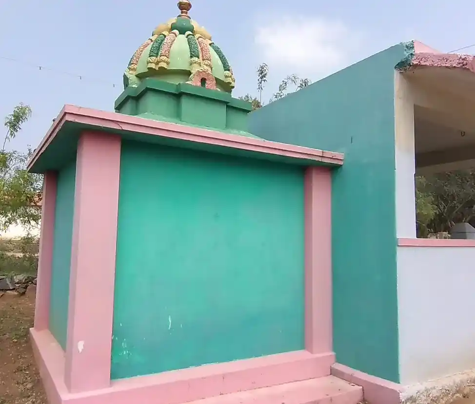 Arulmigu Jaganmatha Kannimar Temple, Valaiyapalayam - 642126 அருள்மிகு ஜகன்மாதா கன்னிமார் கருப்பண்ணசாமி திருக்கோயில், Valaiyapalayam - 642126, Tiruppur - Ancient Temple Architecture and History Image 3