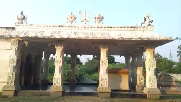 Arulmigu Jagannathaperumal Temple, Voyalur - 601204 அருள்மிகு ஜெகன்நாதப் பெருமாள் திருக்கோயில், வயலூர் - 601204, Tiruvallur - Ancient Temple Architecture and History Image 2