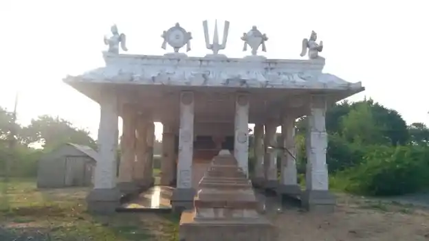 Arulmigu Jagannathaperumal Temple, Voyalur - 601204 அருள்மிகு ஜெகன்நாதப் பெருமாள் திருக்கோயில், வயலூர் - 601204, Tiruvallur - Ancient Temple Architecture and History Image 4
