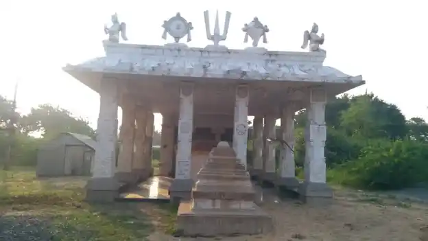 Arulmigu Jagannathaperumal Temple, Voyalur - 601204 அருள்மிகு ஜெகன்நாதப் பெருமாள் திருக்கோயில், வயலூர் - 601204, Tiruvallur - Ancient Temple Architecture and History Image 5