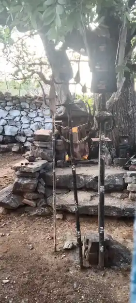 Arulmigu Jakkalamman Temple, Kariyampatti - 624616 Arulmigu Jakkalamman Temple, Kariyampatti - 624616, Dindigul - Ancient Temple Architecture and History Image 3