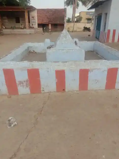 Arulmigu Jakkalamman Temple, Palapatty - 624201 அருள்மிகு ஜக்காலம்மன் திருக்கோயில், Palapatty - 624201, Dindigul - Ancient Temple Architecture and History Image 3