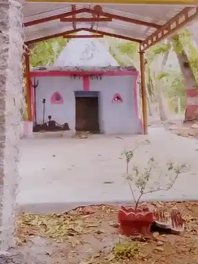 Arulmigu Jakkalamman Temple, Vadaputhinatham - 642126 அருள்மிகு ஜக்காளம்மன் திருக்கோயில், Vadaputhinatham - 642126, Tiruppur - Ancient Temple Architecture and History Image 3