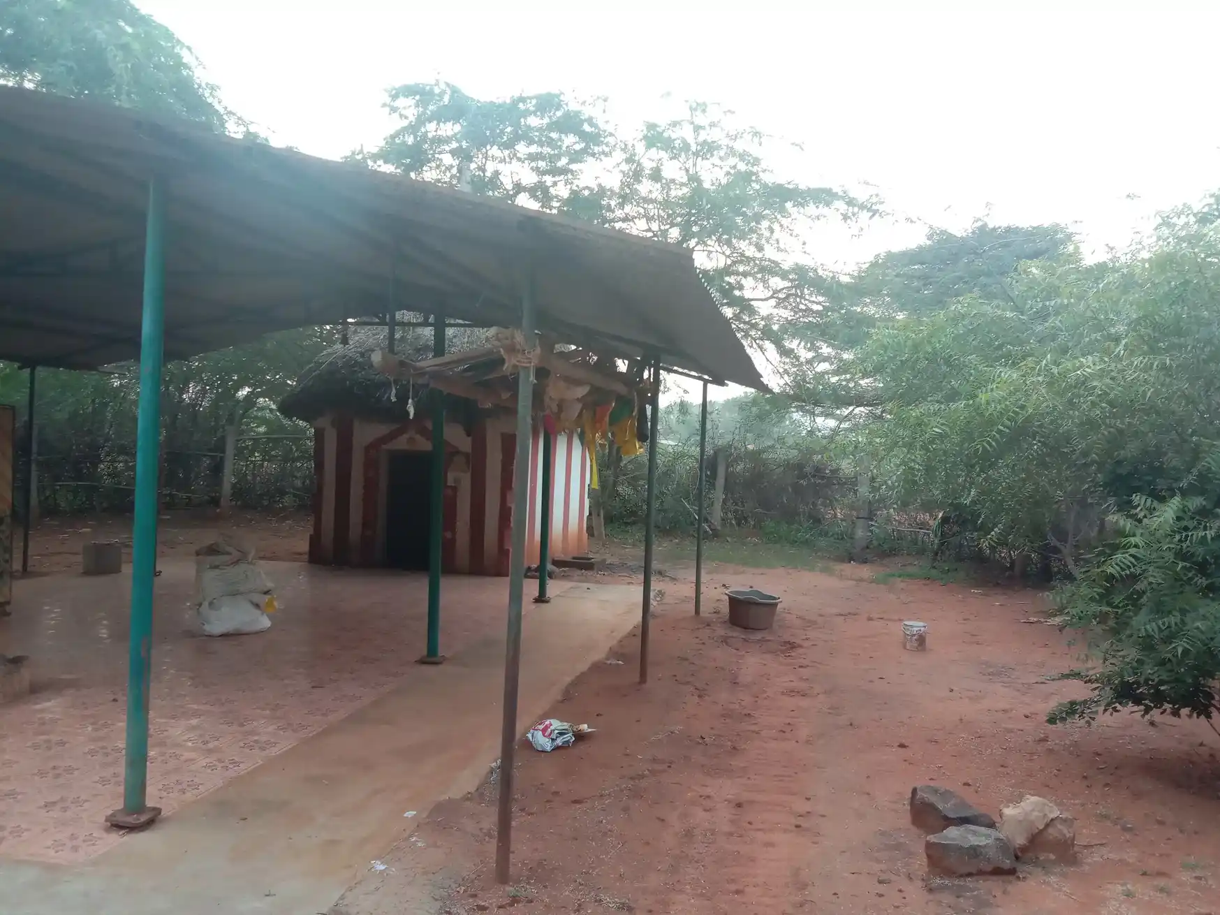 Arulmigu Jakkama Temple, Koduvilarpatti - 625534 அருள்மிகு ஜக்கம்மாள் திருக்கோயில், கொடுவிலார்பட்டி - 625534, Theni - Ancient Temple Architecture and History Image 2