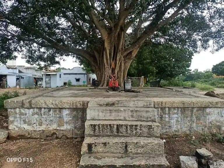 Arulmigu Jakkamanayakkanoor Vinayagar Temple, Jakkamanayakanur - 624620 அருள்மிகு ஜக்கமநாயக்கனூர் விநாயகர் திருக்கோயில், Jakkamanayakanur - 624620, Dindigul - Ancient Temple Architecture and History Image 3
