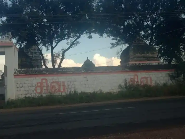 Arulmigu Jalagandeswarar Temple, Palavadi, Kulathur - 636303 அருள்மிகு ஜலகண்டேஸ்வரர் திருக்கோயில், Palavadi, Kulathur - 636303, Salem - Ancient Temple Architecture and History Image 4