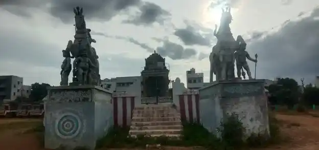 Arulmigu Jalakandeswarar Temple, Kalaiyarkovil - 630551 Temple