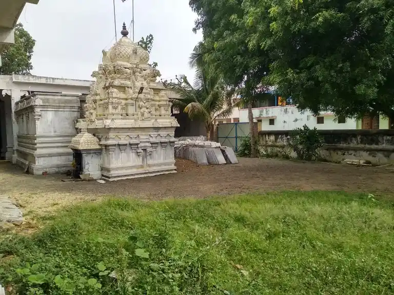 Arulmigu Jalathuvazhiyamman Temkple, Kumarakuppam - 605108 அருள்மிகு ஜலத்துவாழியம்மன் திருக்கோயில், Kumarakuppam - 605108, Viluppuram - Ancient Temple Architecture and History Image 3