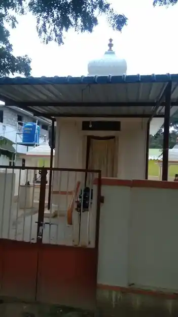 Arulmigu Jalluramman Temple, Anikadavu - 642127 அருள்மிகு ஜல்லூரம்மன் திருக்கோயில், Anikadavu - 642127, Tiruppur - Ancient Temple Architecture and History Image 2