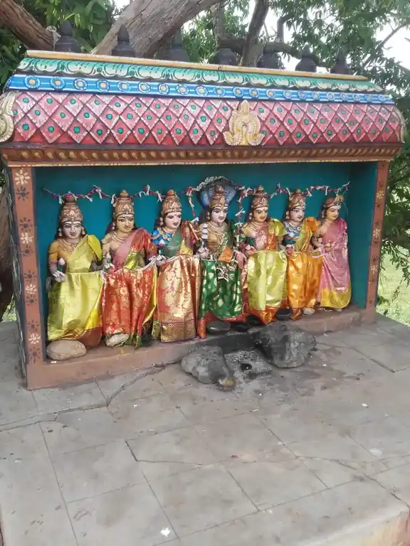 Arulmigu Jambuthurai Kannimaar Temple, A.Vellodu - 624307 அருள்மிகு ஜம்புத்துலை கன்னிமார் கோயில், A.Vellodu - 624307, Dindigul - Ancient Temple Architecture and History Image 9