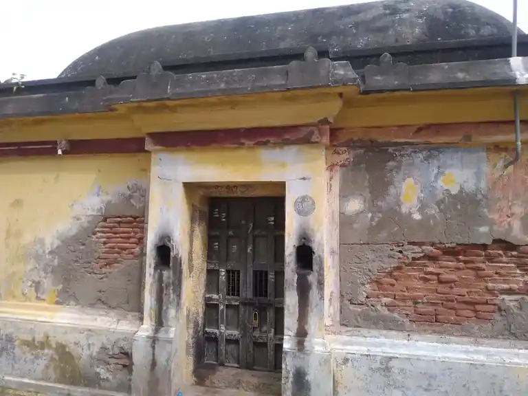 Arulmigu Jampukaranesar Temple, Pathiniyapuram - 610105 அருள்மிகு ஜம்புகாரனேஸ்வரர் திருக்கோயில், Pathiniyapuram - 610105, Thiruvarur - Ancient Temple Architecture and History Image 9