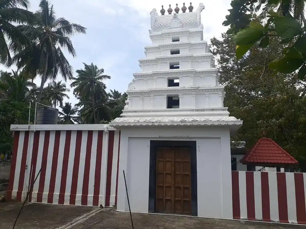 Arulmigu Jayantheeswaramudaiya Nainar Temple, Madavilagam, Azhagiyapandipuram - 629851 Temple