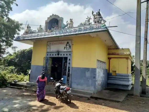 Arulmigu Jothieswarar Temple, End Of The Village, Erumaivettipalayam - 600067 Arulmigu Jothieswarar Temple, End Of The Village, Erumaivettipalayam - 600067, Tiruvallur - Ancient Temple Architecture and History Image 5