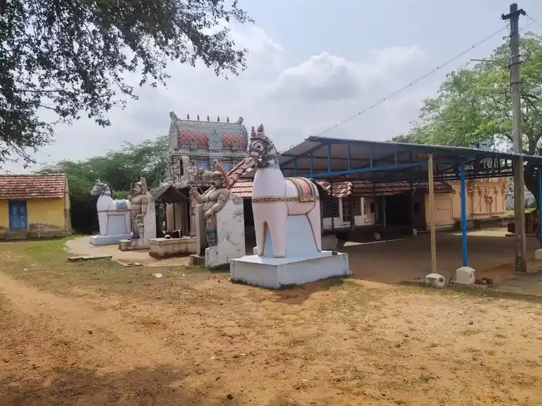 Arulmigu Kaadapillai Ayyanar Temple, Kandavarayanpatti - 630211