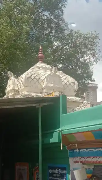 Arulmigu Kaalakatheeswarar Temple, Thenkarai, Periyakulam - 625601 Arulmigu Kaalakatheeswarar Temple, Thenkarai, Periyakulam - 625601, Theni - Ancient Temple Architecture and History Image 2