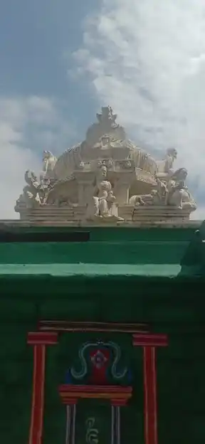 Arulmigu Kaalakatheeswarar Temple, Thenkarai, Periyakulam - 625601 Arulmigu Kaalakatheeswarar Temple, Thenkarai, Periyakulam - 625601, Theni - Ancient Temple Architecture and History Image 5