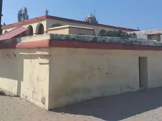 Arulmigu Kaaliswarar Temple, Nilamazhagiya Mangalam - 623315 Arulmigu Kaaliswarar Temple, Nilamazhagiya Mangalam - 623315, Ramanathapuram - Ancient Temple Architecture and History Image 3