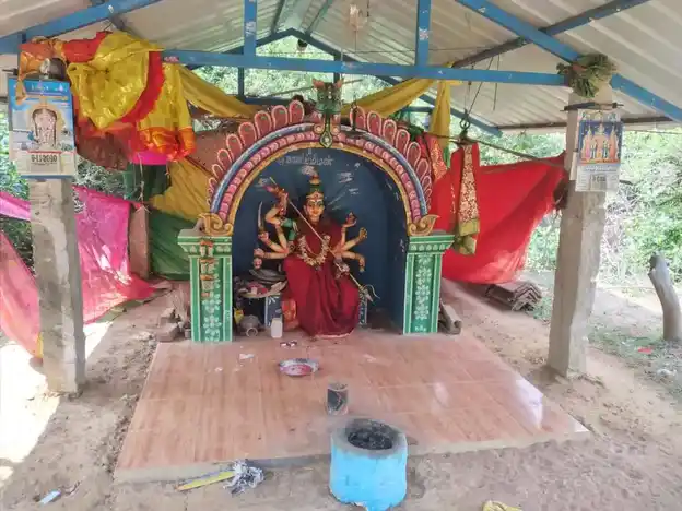 Arulmigu Kaaliyamman Temple, Rajendrapuram - 614624 அருள்மிகு காளியம்மன் திருக்கோயில், Rajendrapuram - 614624, Pudukkottai - Ancient Temple Architecture and History Image 2