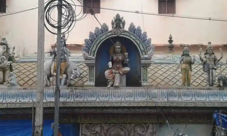 Arulmigu Kaamachi Amman Temple, Papasagip Moolai, Thanjavur - 613009 Arulmigu Kaamachi Amman Temple, Papasagip Moolai, Thanjavur - 613009, Thanjavur - Ancient Temple Architecture and History Image 4