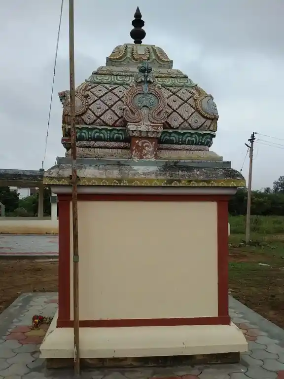 Arulmigu Kaaradi Karupparemple, Kumarapatti - 621307 Arulmigu Kaaradi karupparemple, Kumarapatti, Kumarapatti - 621307, Thiruchirappalli - Ancient Temple Architecture and History Image 4