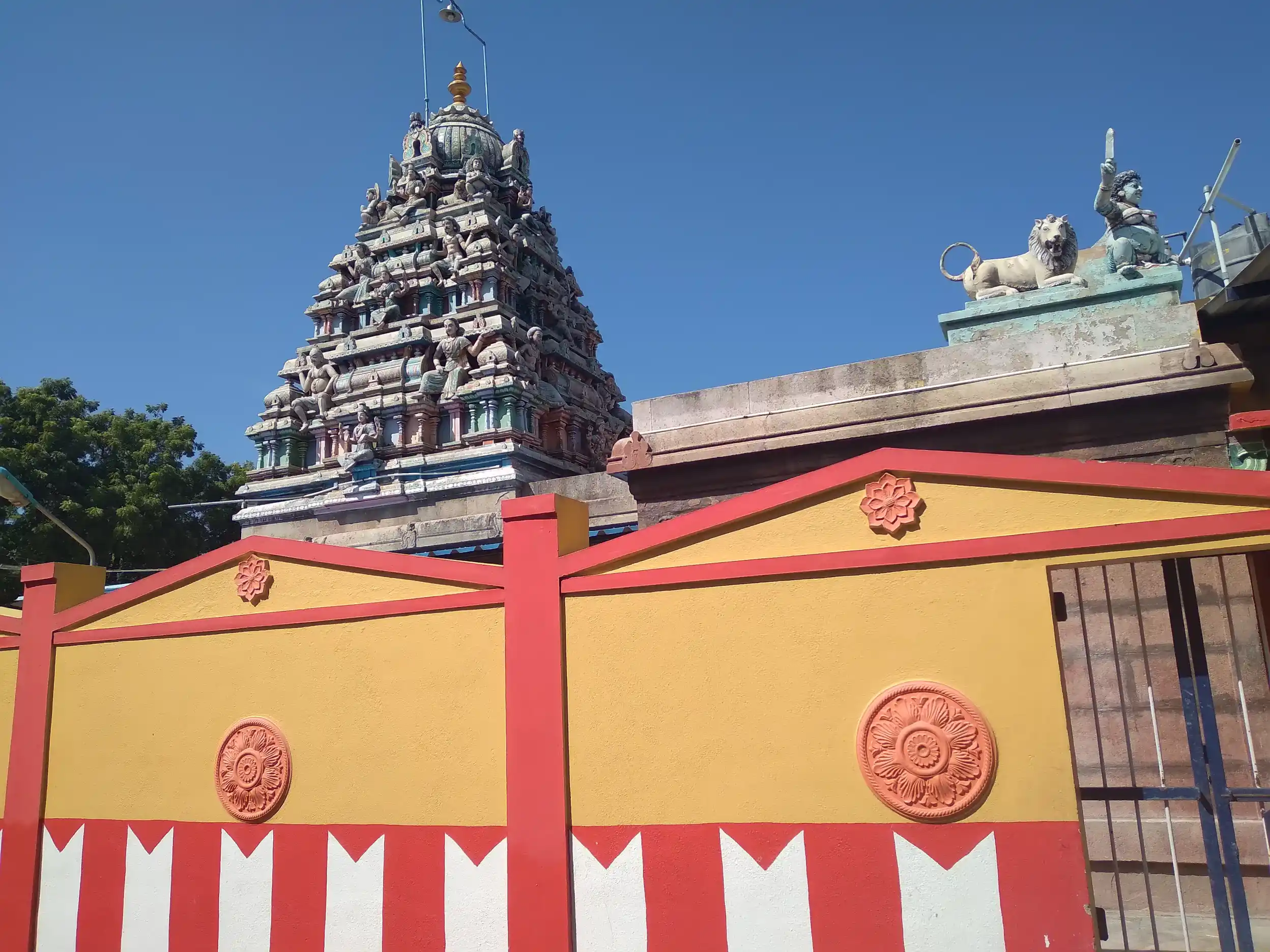 Arulmigu Kaariyamman Temple, North Side In The Village, Maruthanatham - 626005 அருள்மிகு காளியம்மன் திருக்கோயில், கிராமத்தின் வடபுரம், மருதநத்தம் கிராமம் - 626005, Virudhunagar - Ancient Temple Architecture and History Image 4