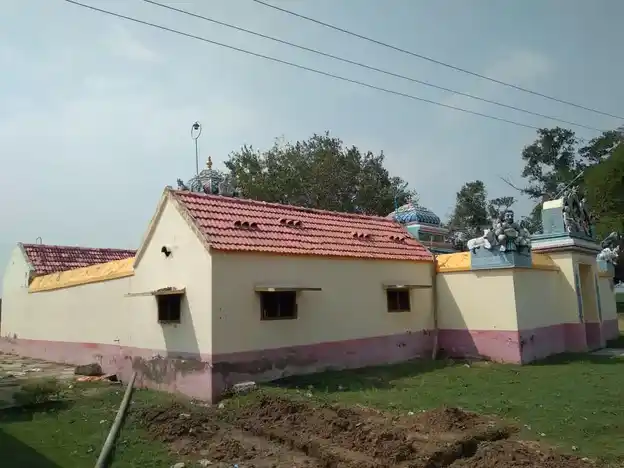 Arulmigu Kaarudaiya Ayyanar Temple, Pothuvaakkur - 622204 அருள்மிகு காருடைய அய்யனார் திருக்கோயில், Pothuvaakkur - 622204, Pudukkottai - Ancient Temple Architecture and History Image 4