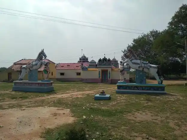 Arulmigu Kaarudaiya Ayyanar Temple, Pothuvaakkur - 622204 அருள்மிகு காருடைய அய்யனார் திருக்கோயில், Pothuvaakkur - 622204, Pudukkottai - Ancient Temple Architecture and History Image 5