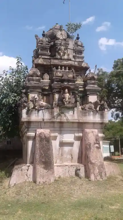 Arulmigu Kaasi Vishvanaathaswamy Temple, Panchatthi - 614616 அருள்மிகு காசிவிஸ்வநாதசுவாமி திருக்கோயில், Panchatthi - 614616, Pudukkottai - Ancient Temple Architecture and History Image 5