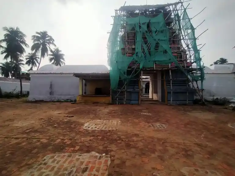 Arulmigu Kaasivishvanathar Swamy Temple, Muthambal Puram, Orathanadu - 614625 அருள்மிகு காசிவிஸ்வநாத சுவாமி திருக்கோயில், Orathanadu, Muthambal Puram, Orathanadu - 614625, Thanjavur - Ancient Temple Architecture and History Image 2