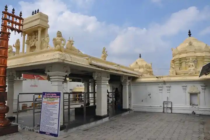 Arulmigu Kaasivisvanatha Swamy Temple, Andankoil - 639002 அருள்மிகு காசிவிஸ்வநாத சுவாமி திருக்கோயில், Andankoil - 639002, Karur - Ancient Temple Architecture and History Image 2